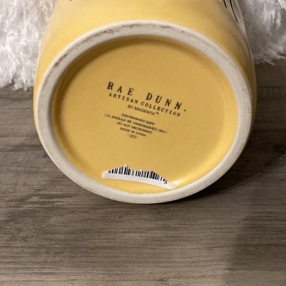 Rae Dunn CRACK ME UP YELLOW CERAMIC CELLAR WITH WOODEN LID - Picture 6 of 8